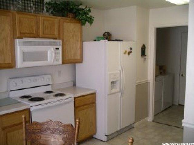 827 Flint St, Layton, UT 84041 — photo 3