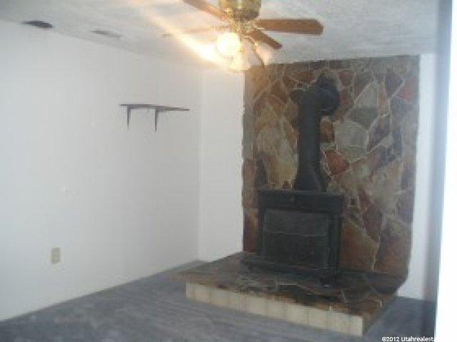 4066 Twilight Dr, Kearns, UT 84118 — photo 4