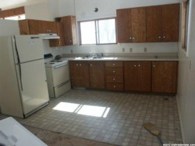 420 N 600 E, Hyrum, UT 84319 — photo 3
