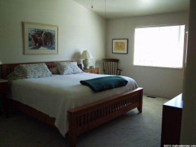 10052 S Rockview Cir, Sandy, UT 84092 — photo 6