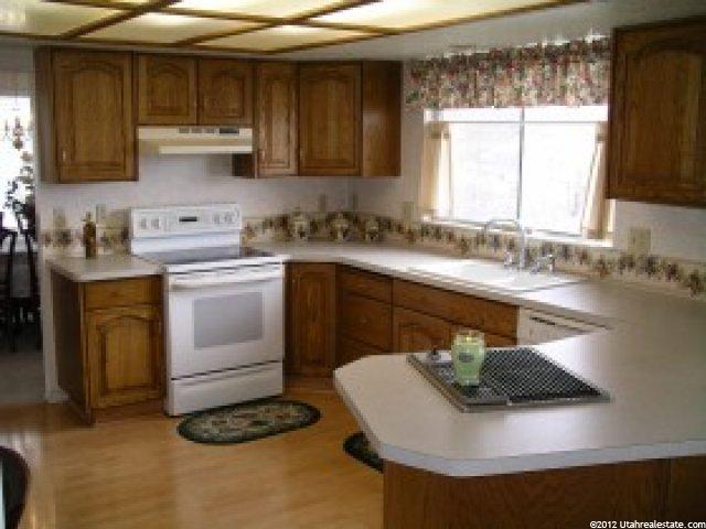 1430 E 2500 N, Layton, UT 84040 — photo 3