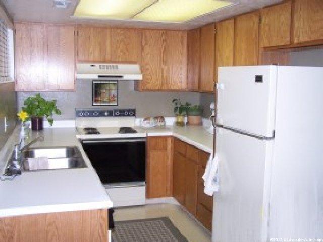949 Springcrest Ct ##21, Midvale, UT 84047 — photo 4