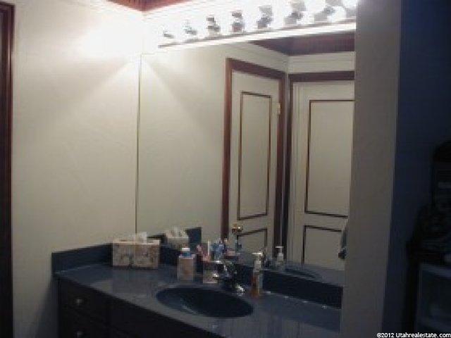 5485 S 235 E, Murray, UT 84107 — photo 7