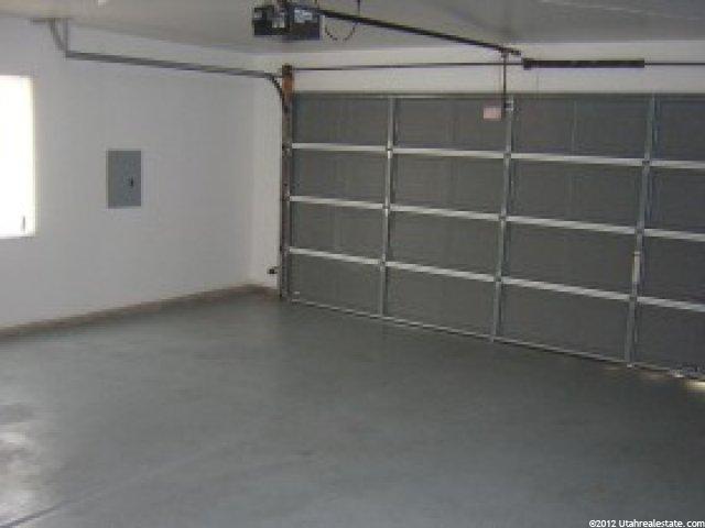 948 N 750 W, Clinton, UT 84015 — photo 4