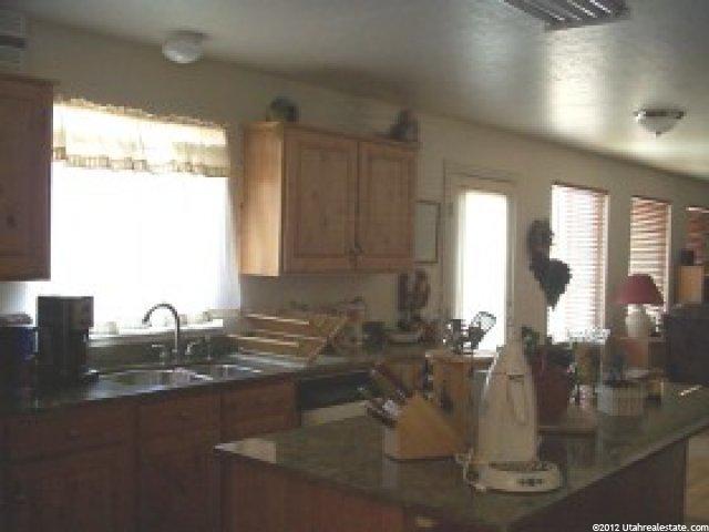 7629 S 2050 E, South Weber, UT 84405 — photo 3