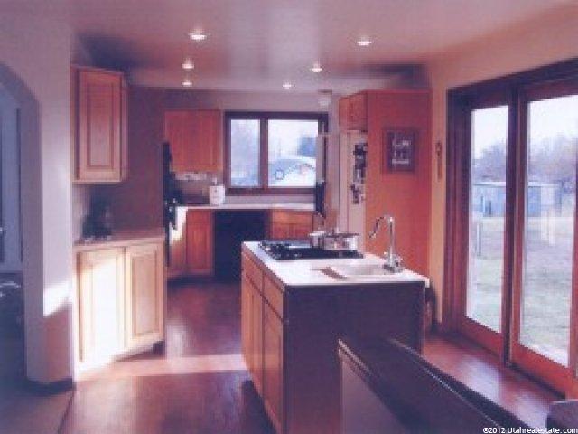 280 Chapel St, Layton, UT 84041 — photo 3