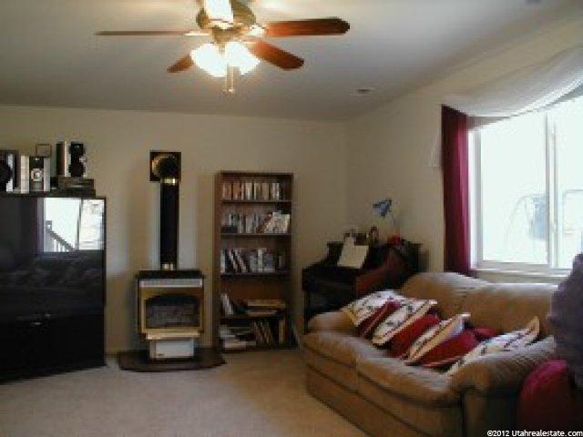54 W 525 N, Layton, UT 84041 — photo 3
