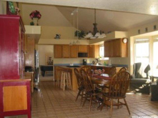 11717 Oak Leaf Pl, Sandy, UT 84092 — photo 2