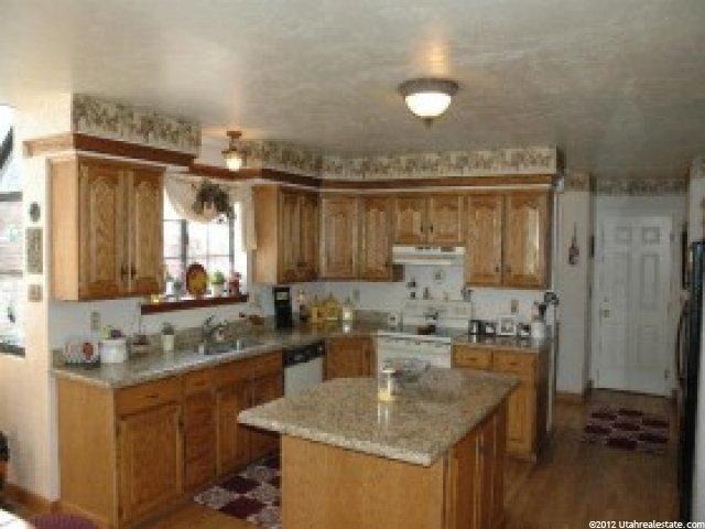 8735 Little Cloud Rd, Sandy, UT 84093 — photo 2