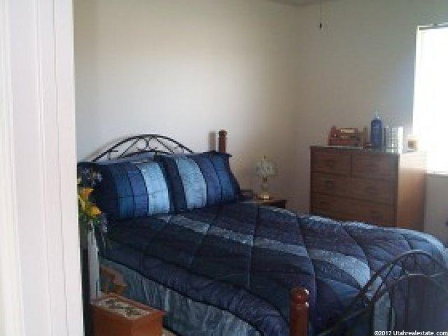 808 W 1520 N, Clinton, UT 84015 — photo 3