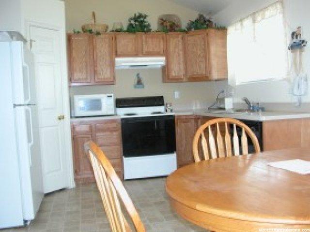 2082 W 1570 N, Clinton, UT 84015 — photo 4