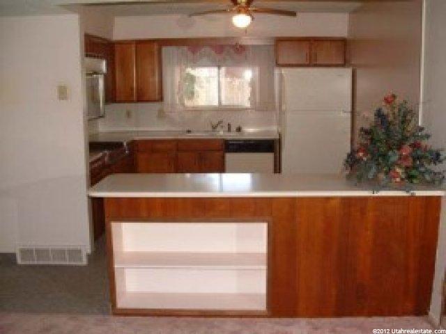 2349 W Chateau Dr S, Roy, UT 84067 — photo 2