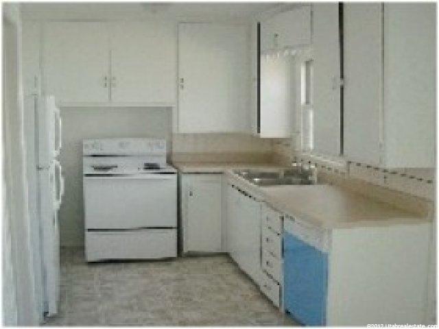 1389 S 800 W, Woods Cross, UT 84010 — photo 3