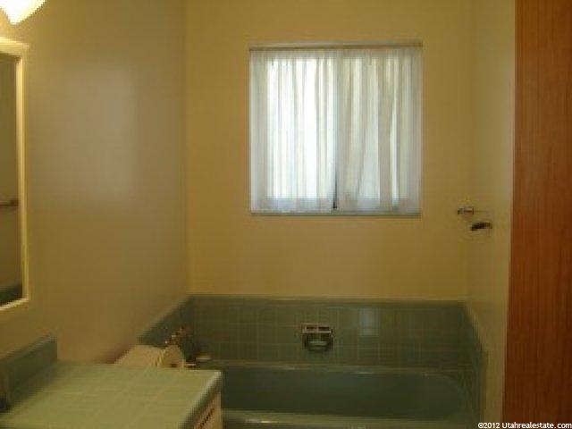 3824 S 2000 W, Roy, UT 84067 — photo 8