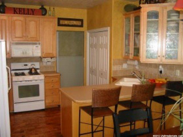 567 W 3575 S, Syracuse, UT 84075 — photo 3