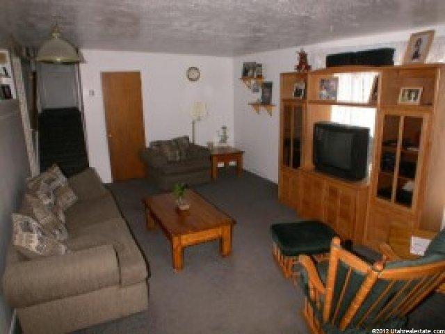 4361 S 900 E, South Ogden, UT 84403 — photo 3