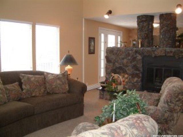 600 E South Weber Dr, South Weber, UT 84405 — photo 4