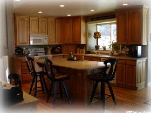 966 E Eaglewood Loop Dr S, North Salt Lake, UT 84054 — photo 2