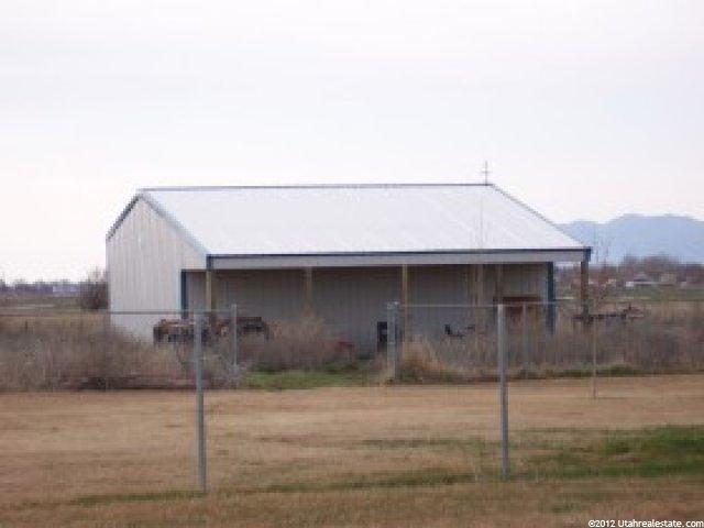2467 N 3125 W, Clinton, UT 84015 — photo 2