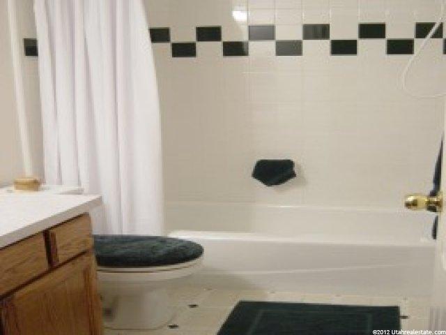 2467 N 3125 W, Clinton, UT 84015 — photo 6