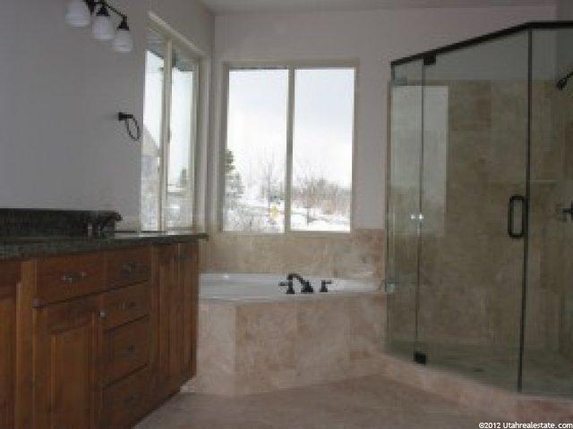 4322 Summerview Cir, Bountiful, UT 84010 — photo 5