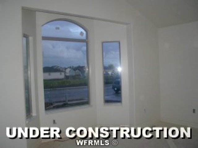 107 E 2100 S, Clearfield, UT 84015 — photo 4