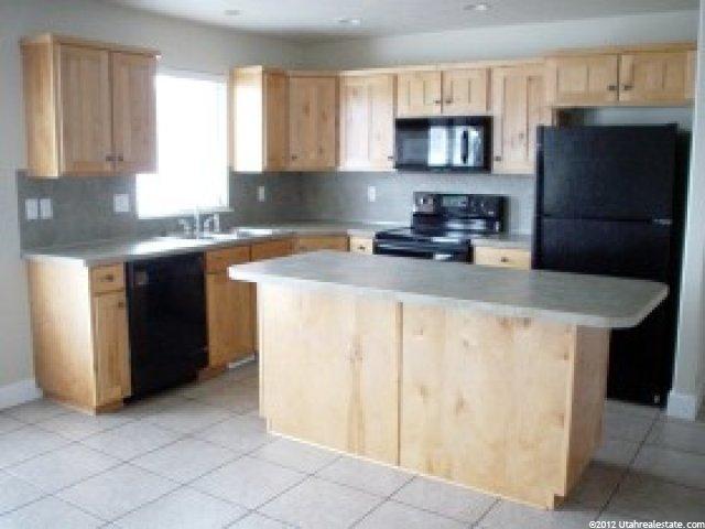 2327 S 1000 W, Syracuse, UT 84075 — photo 2