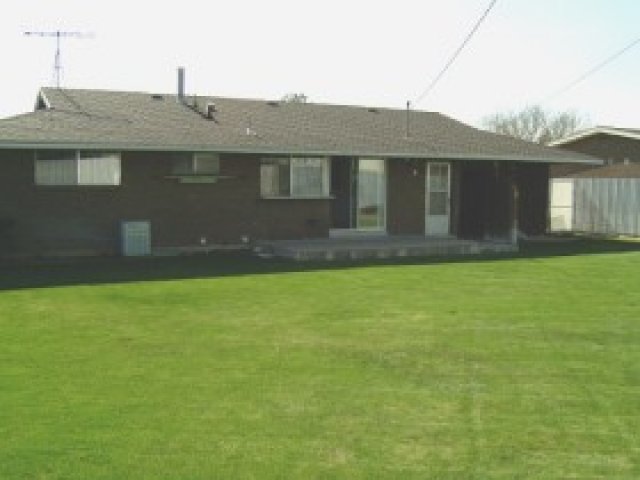 5038 S 2600 W, Roy, UT 84067 — photo 3