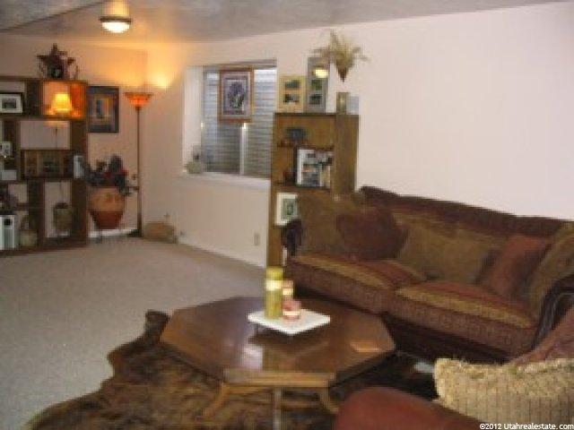 3677 Oakridge Dr, Bountiful, UT 84010 — photo 7