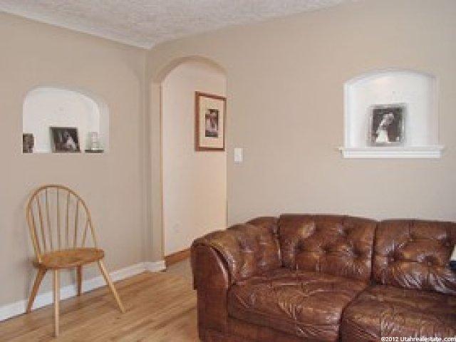 917 W 4000 S, Bountiful, UT 84010 — photo 2