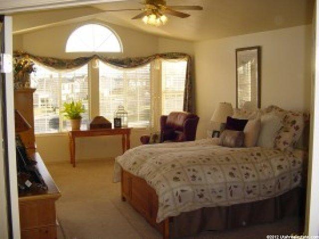 969 E 400 S, Layton, UT 84041 — photo 2