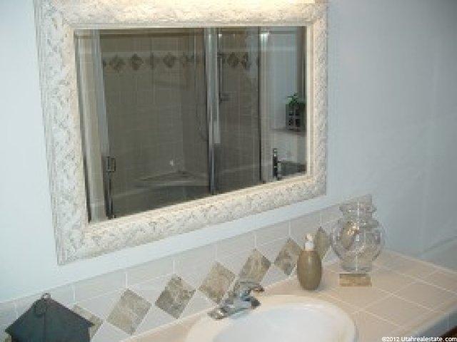 969 E 400 S, Layton, UT 84041 — photo 7