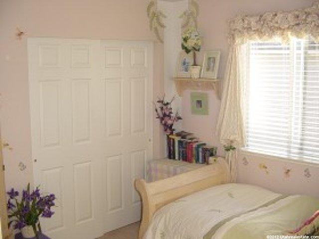 969 E 400 S, Layton, UT 84041 — photo 8
