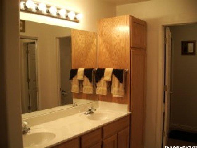 490 E 700 S, Clearfield, UT 84015 — photo 7