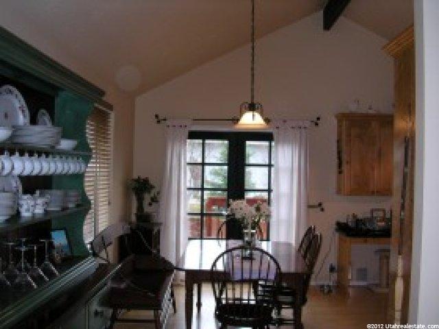 2070 Falcon Hill Dr, Sandy, UT 84092 — photo 4