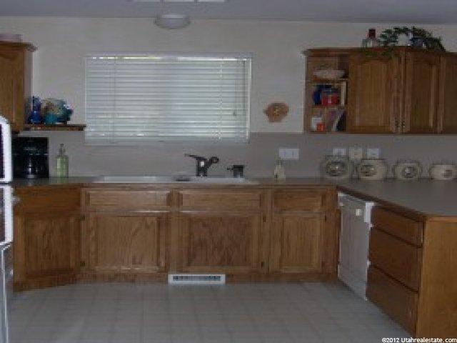 2635 W 4225 S, Roy, UT 84067 — photo 6