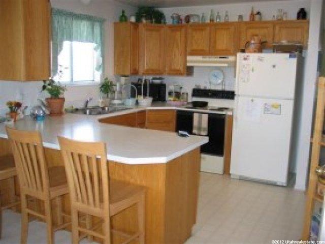 204 E 1250 N, Layton, UT 84041 — photo 3