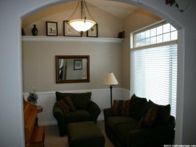 237 N 880 E, Smithfield, UT 84335 — photo 5