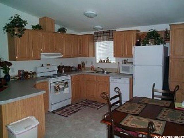 109 N Boulevard, Dutch John, UT 84023 — photo 3