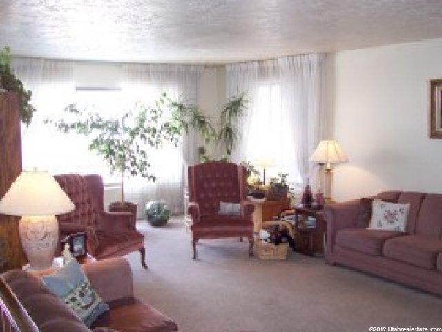 772 E Raygene Way, North Salt Lake, UT 84054 — photo 2