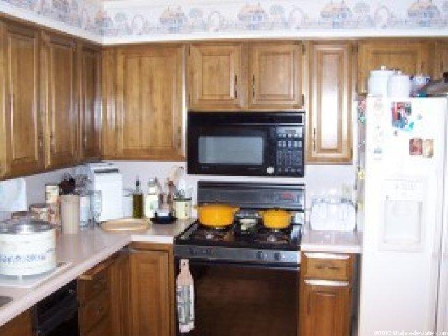 772 E Raygene Way, North Salt Lake, UT 84054 — photo 8