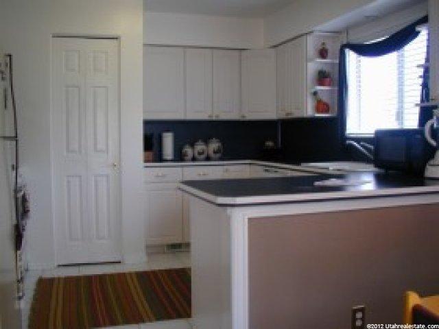 1730 Swan St, Ogden, UT 84401 — photo 2