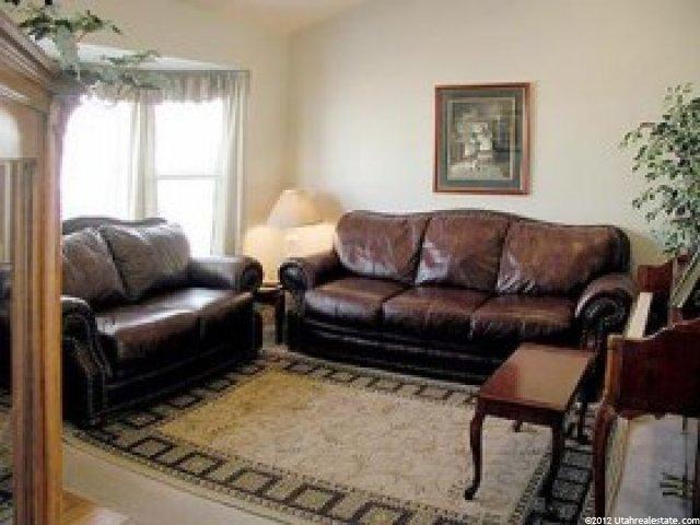 9856 S Mumford Dr E, Sandy, UT 84094 — photo 2