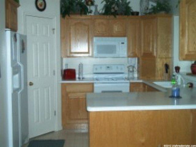 4735 S 3025 W, Roy, UT 84067 — photo 4