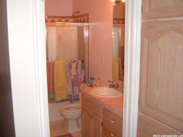 5577 S 3450 W, Roy, UT 84067 — photo 6