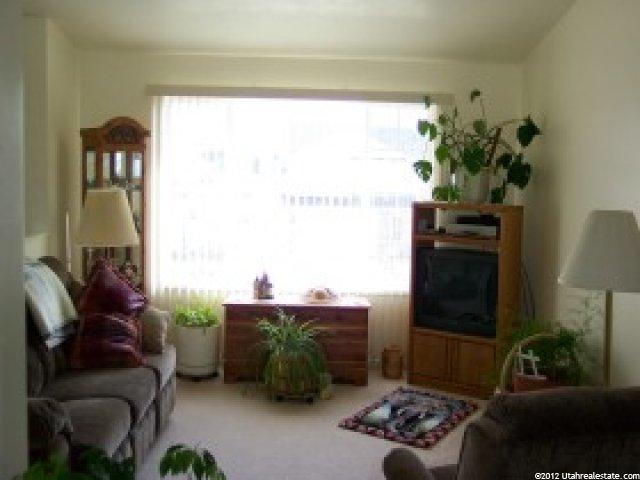 2728 W 2250 N, Clinton, UT 84015 — photo 3