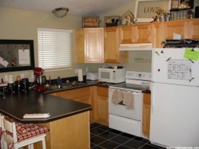 93 N 935 W, Layton, UT 84041 — photo 2
