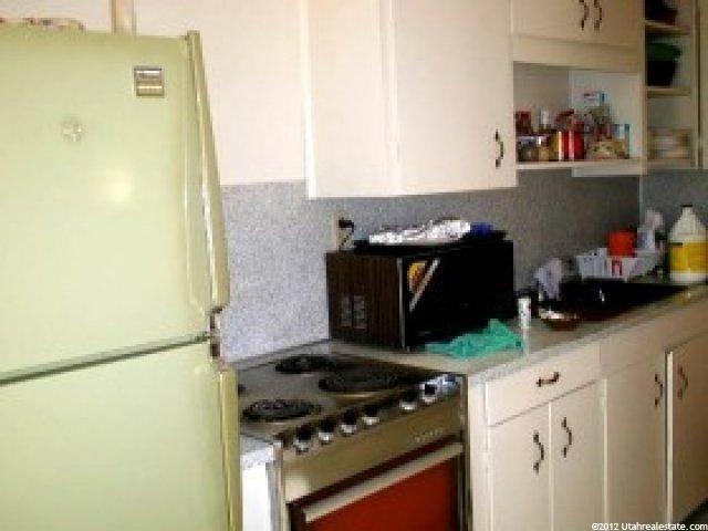 4889 S State St, Murray, UT 84107 — photo 5