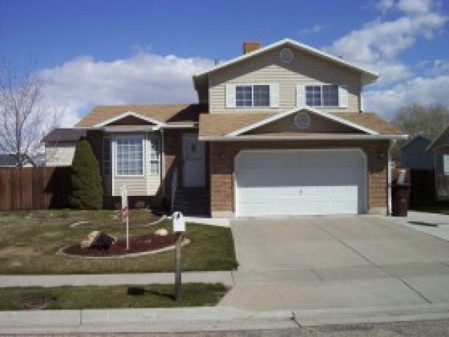 5806 S 4025 W, Roy, UT 84067 — photo 3