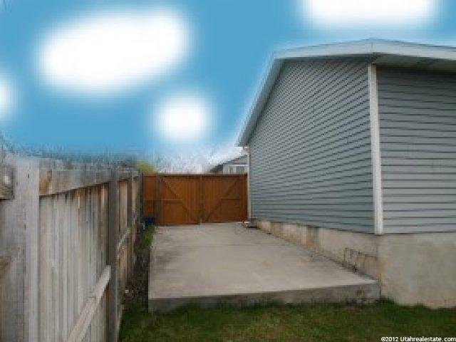 11156 Sandy Dunes Dr, Sandy, UT 84094 — photo 2